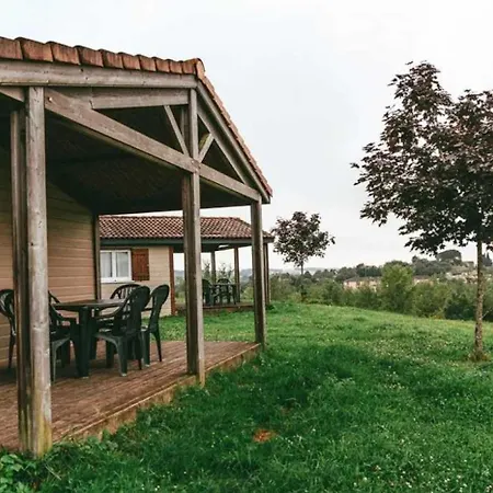 Chalet 3 étoiles - Piscine - Eebbib