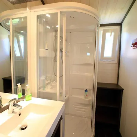 3 Etoiles - Piscine - Eebbib Alpstuga