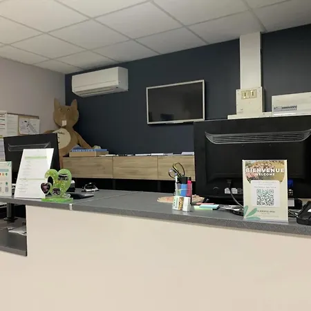 Chalet 3 étoiles - Piscine - Eebbib *