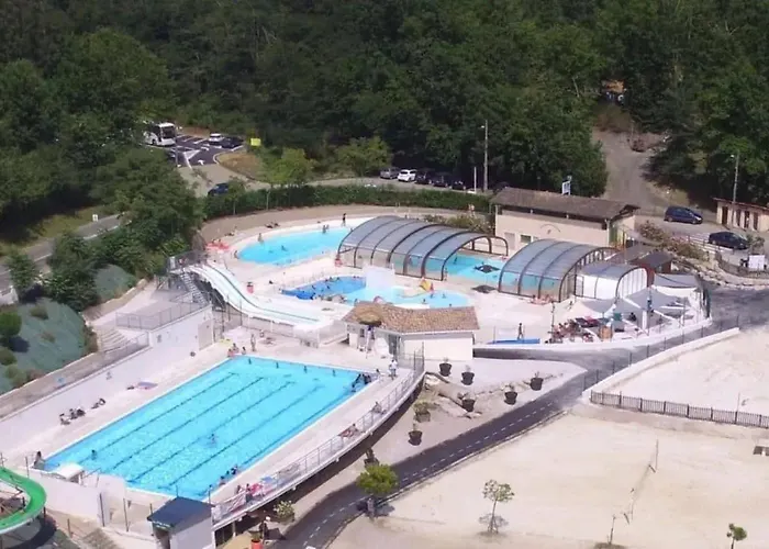 3 Etoiles - Piscine - Eebbib