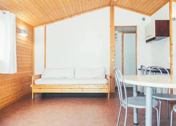 Chalet 3 étoiles - Piscine - eebbib